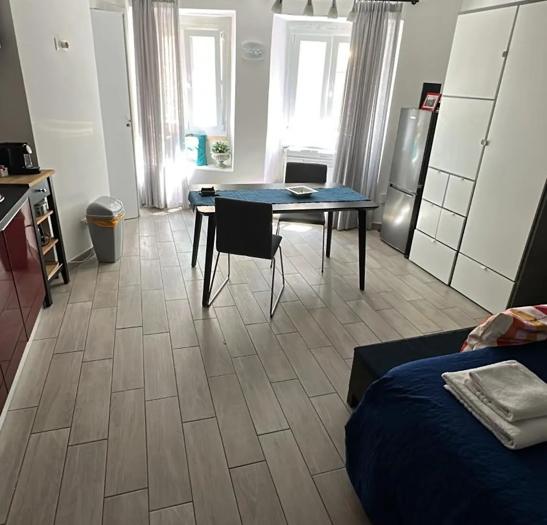 Duomo Studio Florence Apartment